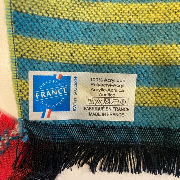 Colorful Patterned Scarf - Picture 3 of 3